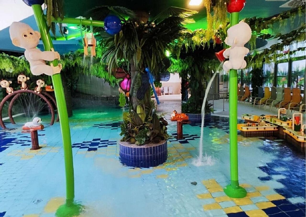 Atmoszfera Apartman ชาร์วาร์ ภายนอก รูปภาพ